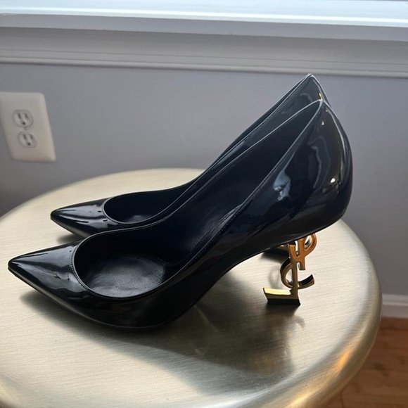 Black Saint Laurent pumps with gold heel - Picture 1 of 16